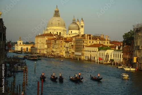 Gondeln im Canale Grande Venedig