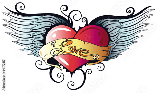 Großes Tattoo Herz mit Flügeln.