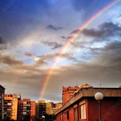 arco iris en la ciudad photo