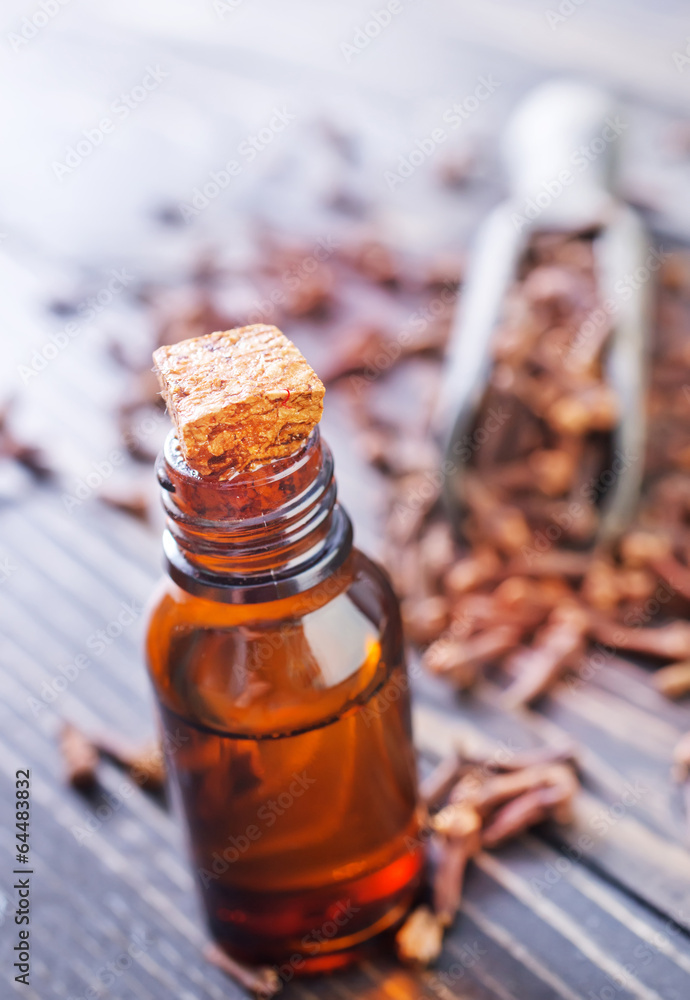 cloves and oil cloves and oil