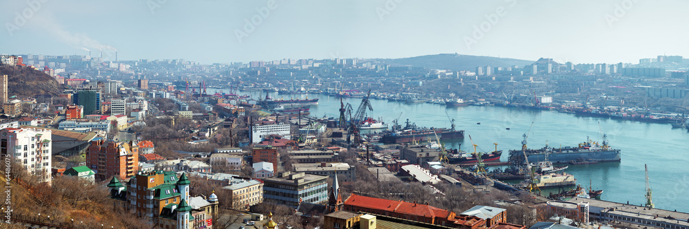 Fototapeta premium Panorama of Vladivostok, Russia
