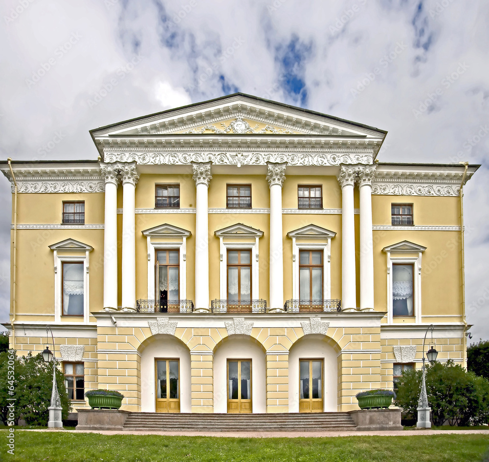Palace architecture