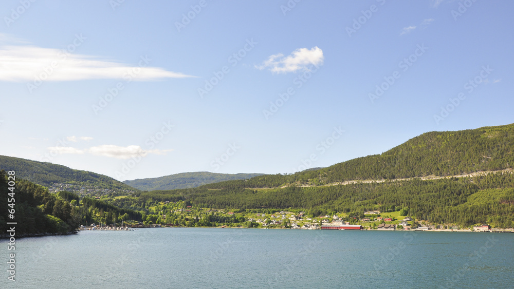Laerdalsfjord, Laerdal, Kaupanger, Bucht, Sommer, Norwegen