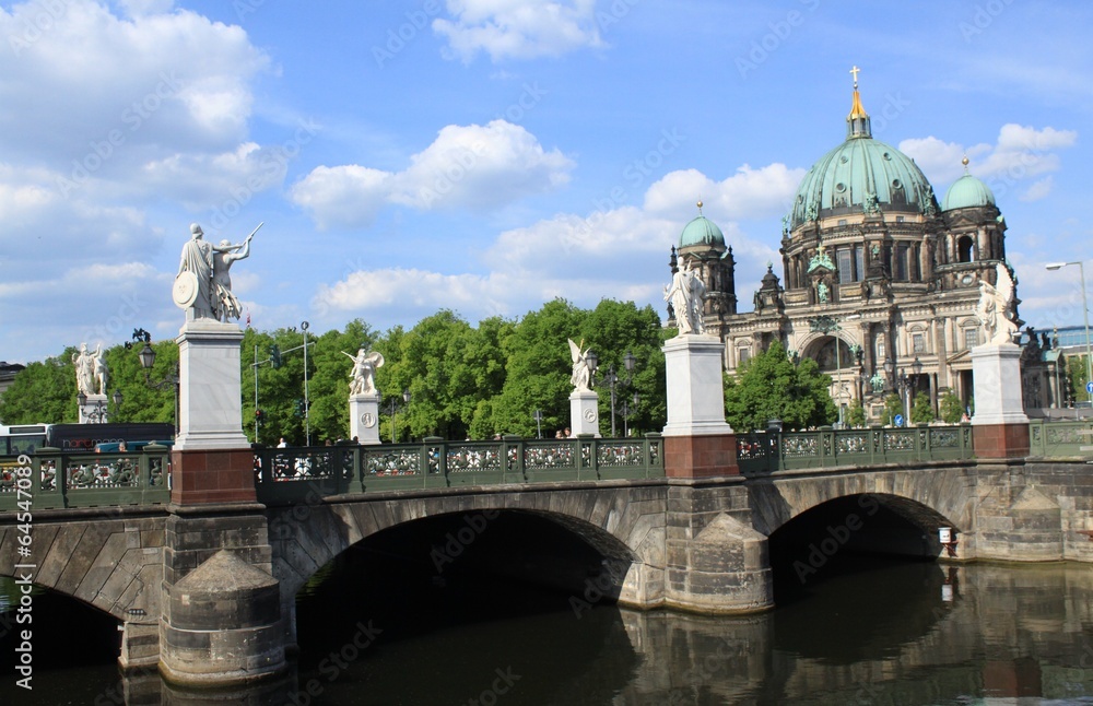 Schlossbrücke und Dom in Berlin
