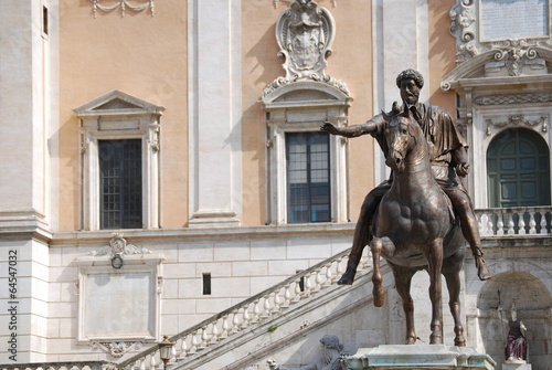 Принти на полотні Statue of the  Emperor Marcus Aurelius on the Capitol Hill