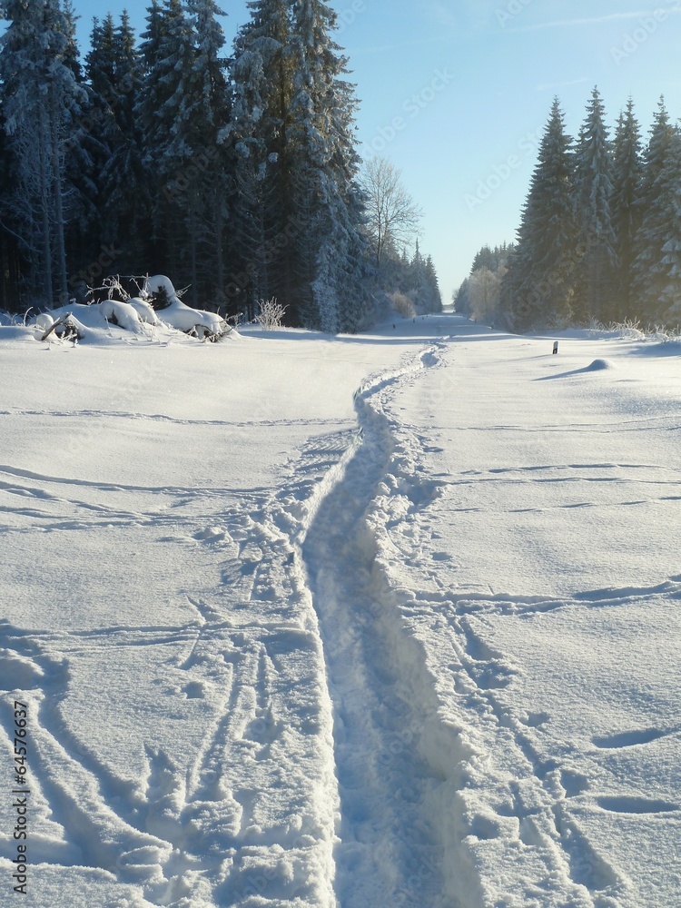 Obraz premium Hochrhönstraße im Winter