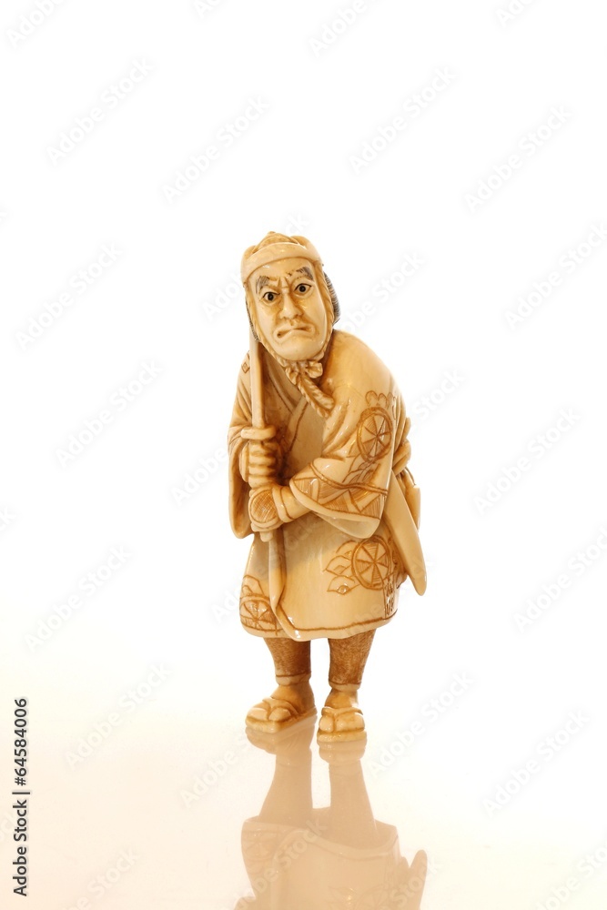 Obraz premium elfenbein mönch mit maske und schwert, china