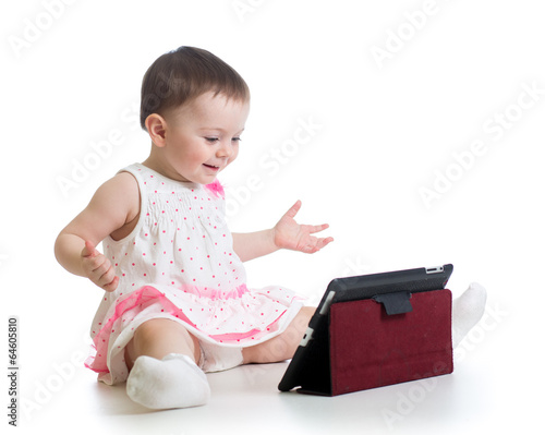 kid girl playing with a dig...