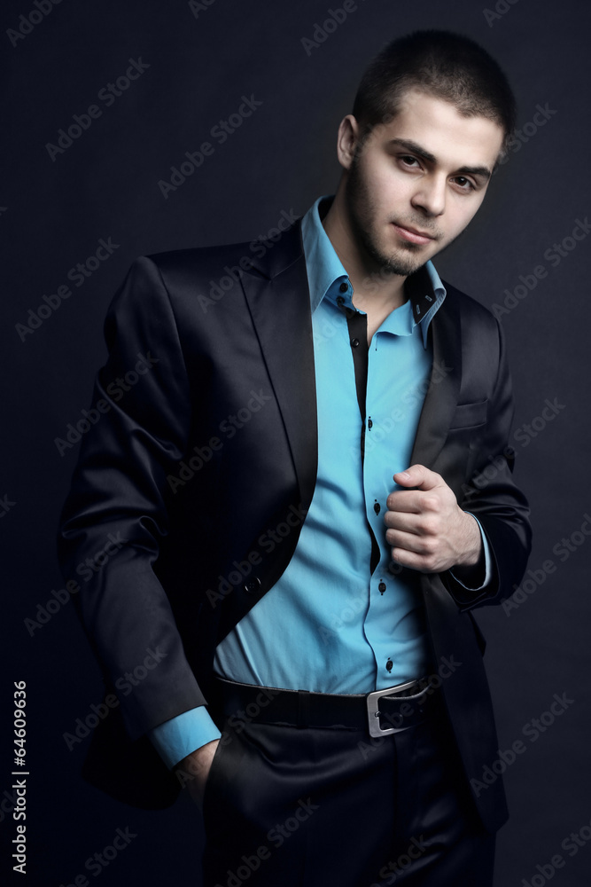 Obraz premium Handsome young man