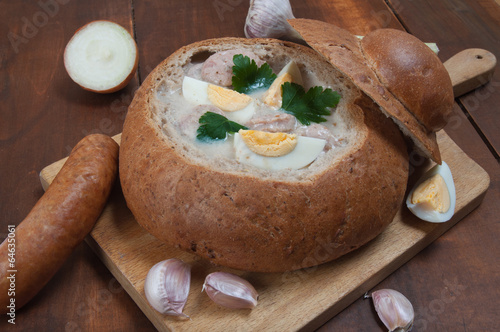 WIelkanocny żurek w chlebie