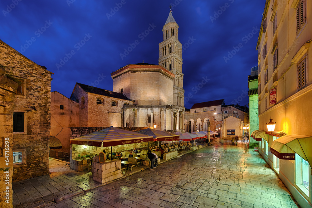 Fototapeta premium Split Kroatien Poljana Kraljice Jelene