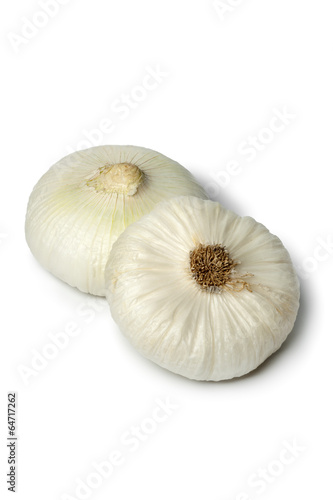 White flat sweet onions