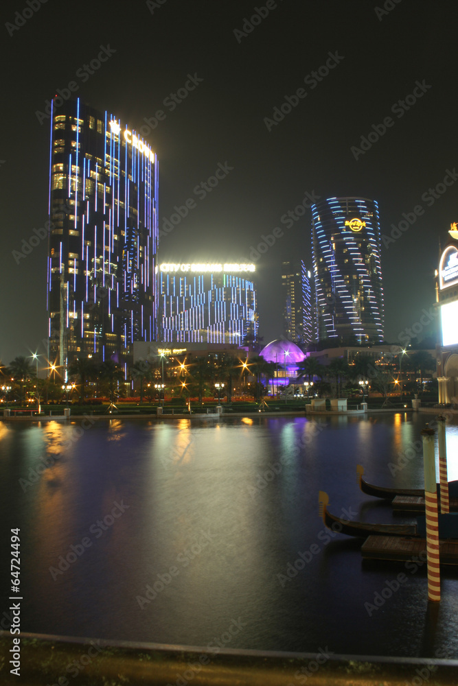 Obraz premium View with City of Dreams casino building at night