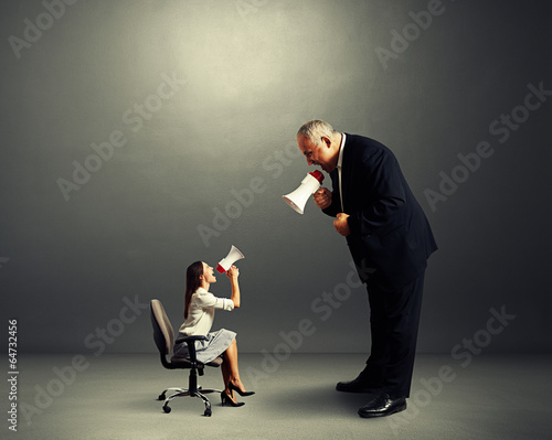 Fotografie discontented small woman screaming