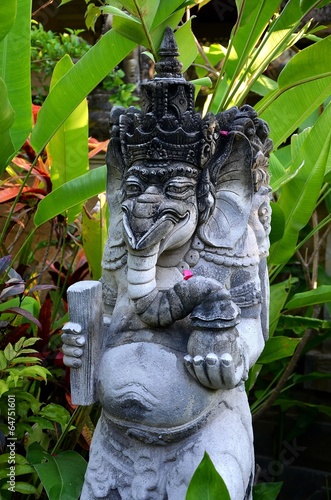 Statue de Ganesh dans un jardin de Bali