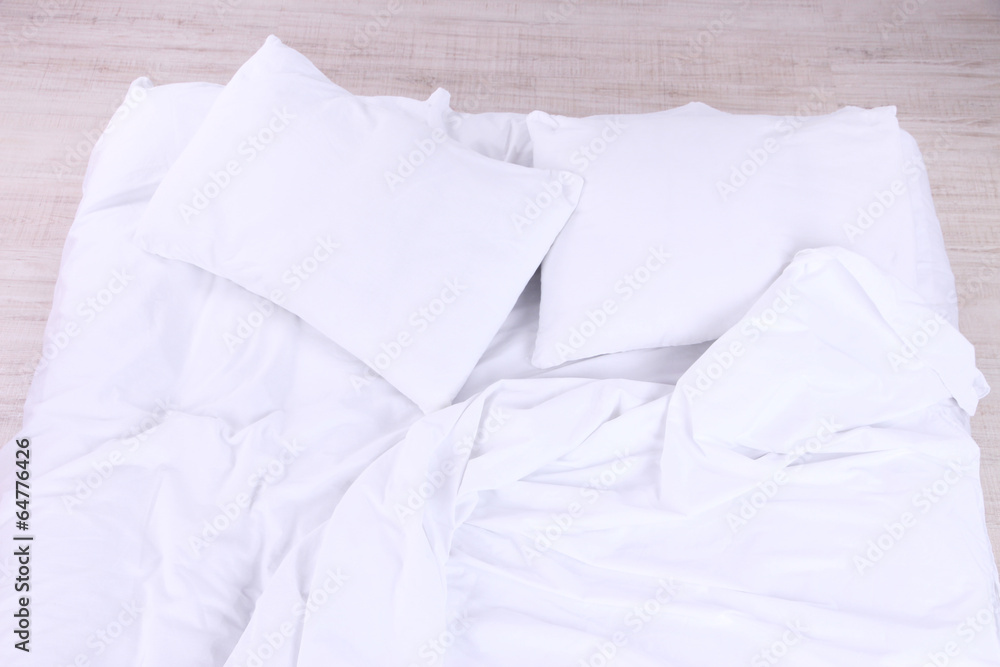 Obraz premium Unmade bed close up