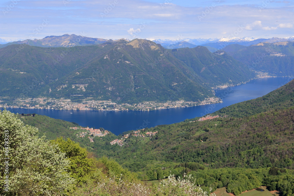 lago di Como dal monte Bolettone