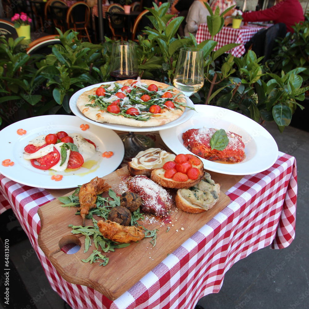 Naklejka premium Ilalie - Turystyczne menu (Rzym)