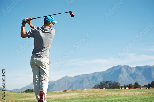 golf tee shot