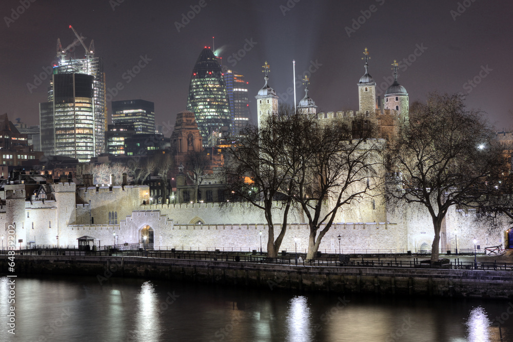 Tower of London by Night Tower of London by Night