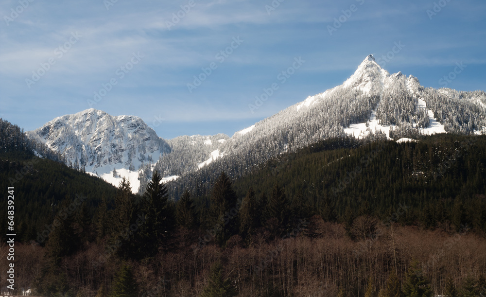 Pointed Ridge Top Cascade Mountain Range North Cascades WA