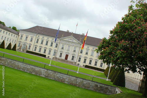 Das Schloss Bellevue in Berlin in Deutschland photo