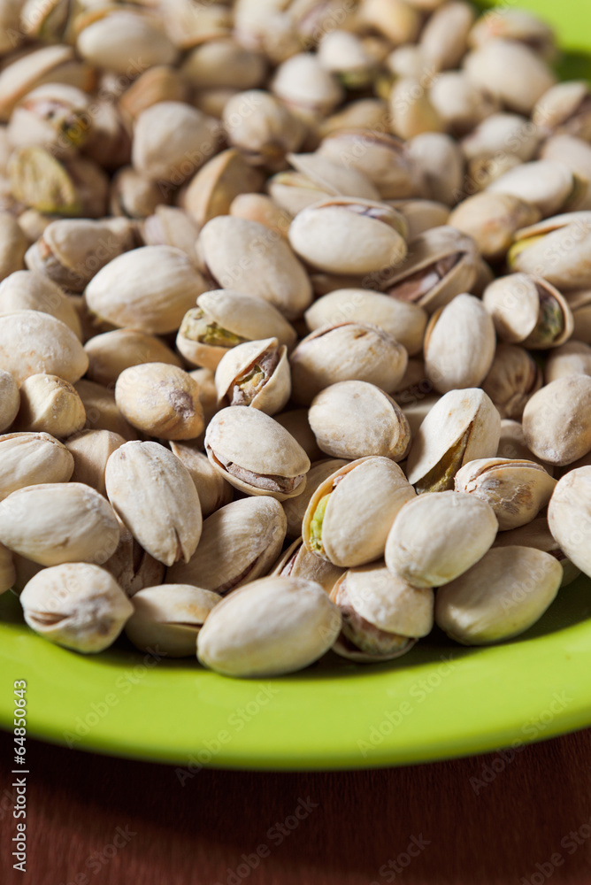 pistachio nuts pistachio nuts