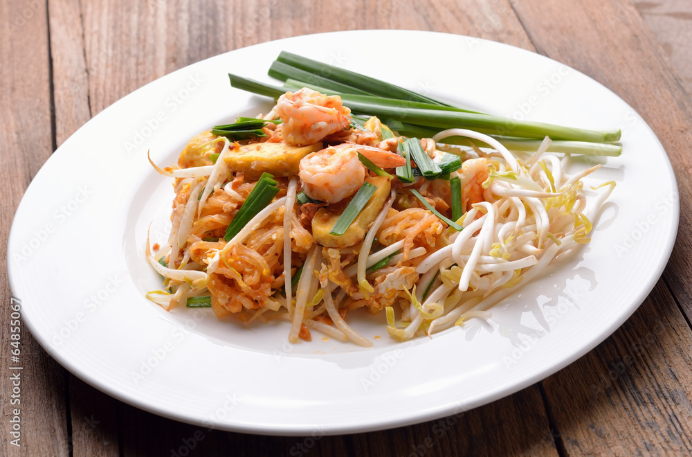 Thai food Pad thai , Stir fry noodles with shrimp Thai food Pad thai , Stir fry noodles with shrimp