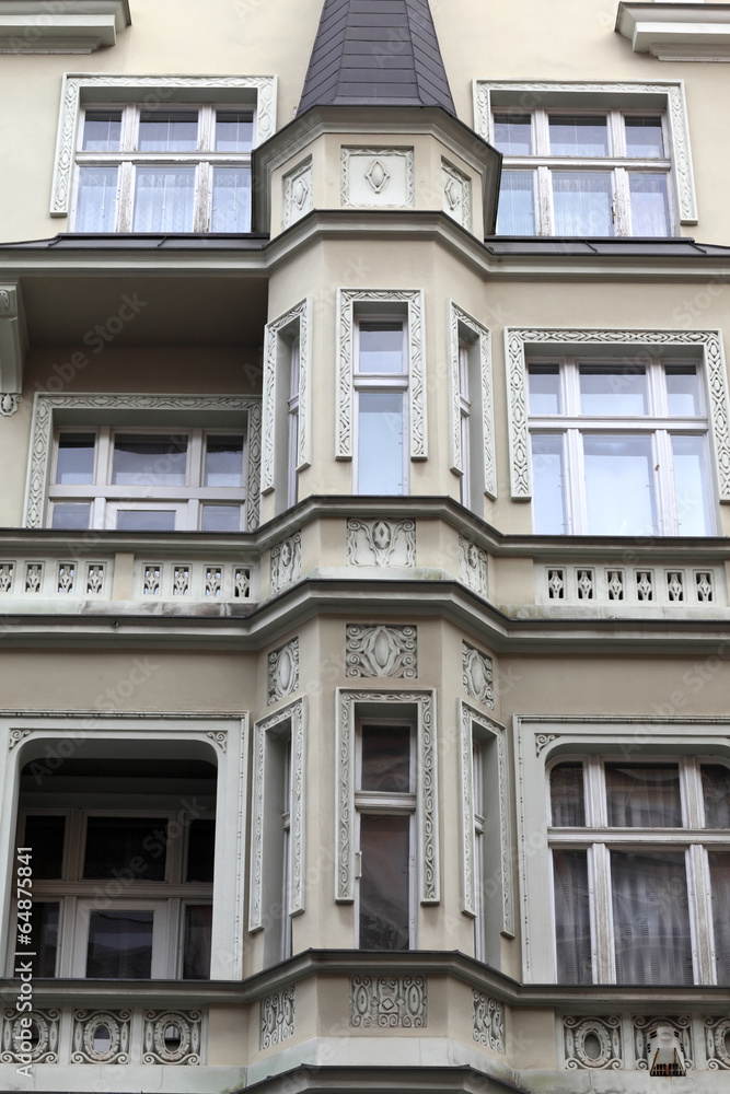 Fototapeta premium Facade of beige palace