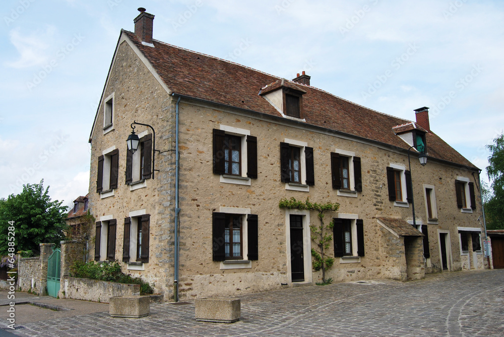 Maison en pierre briarde Maison en pierre briarde