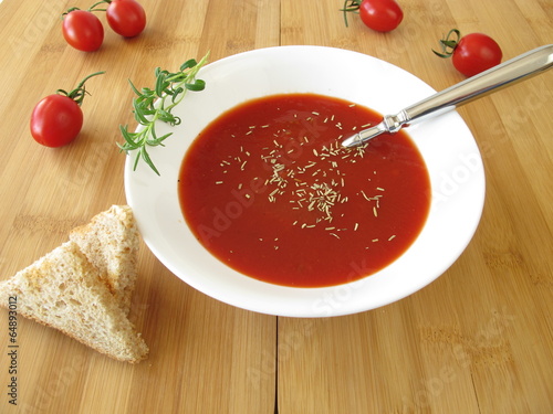 Tomatensuppe mit Rosmarin