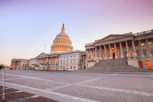 Fototapeta Naklejka Na Ścianę i Meble -  The United States Capitol building