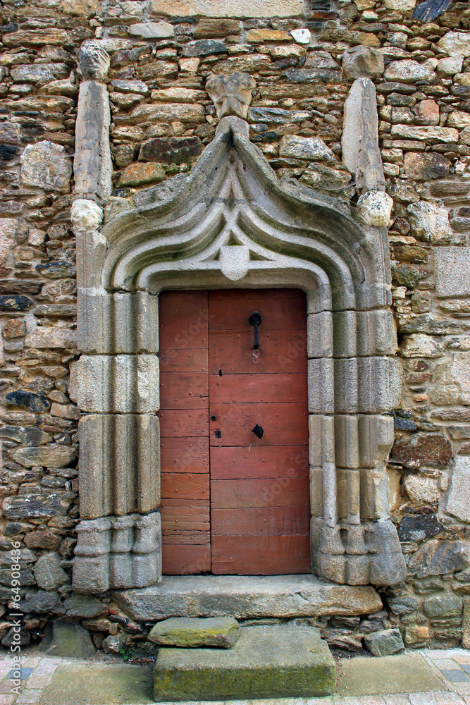 Vieille porte à Uzerche (Corrèze)