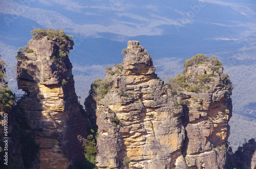 Three sisters detail blue mountains