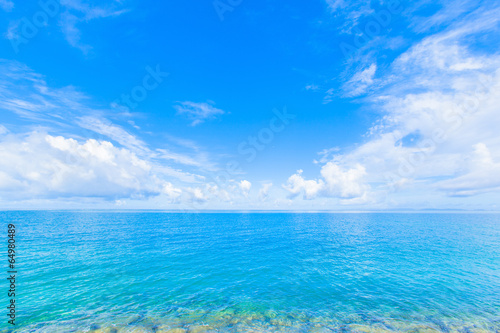 Fototapeta Naklejka Na Ścianę i Meble -  Sea and clouds in Okinawa