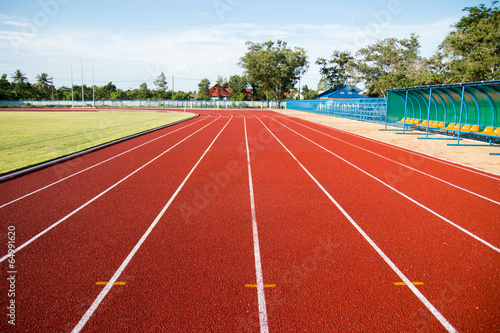 Running track © muangsatun