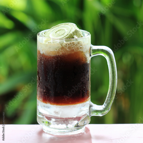 Root beer float