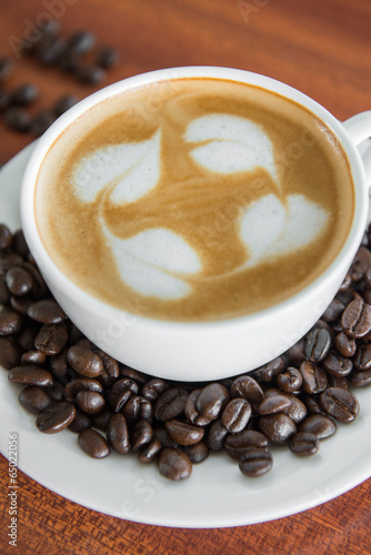 Fototapeta Naklejka Na Ścianę i Meble -  A Cup of latte coffee