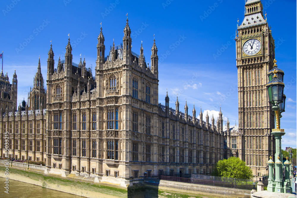 Fototapeta premium Big Ben and Houses of parliament on the river Thames