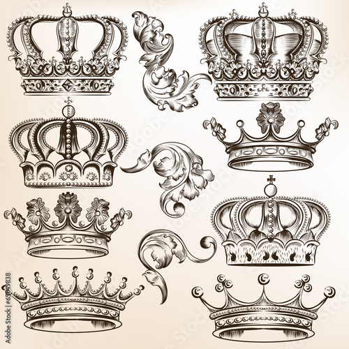 Collection of vector detailed crowns