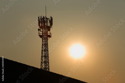Antenna of radio communication and satellite tower