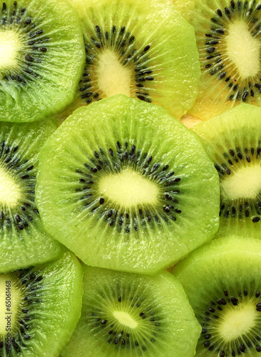 slice of kiwi fruit