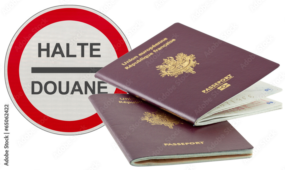 Halte, contrôle douanier. Présentez passeports ! Halte, contrôle douanier. Présentez passeports !