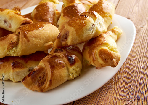 Cheese crescents