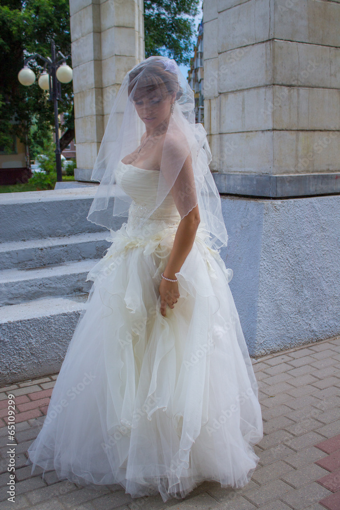 bride, wedding, white dress, tulle bride, wedding, white dress, tulle