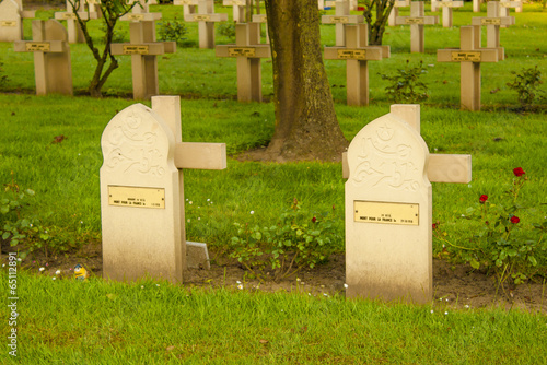 tombstone Muslim soldiers killed in World War I photo