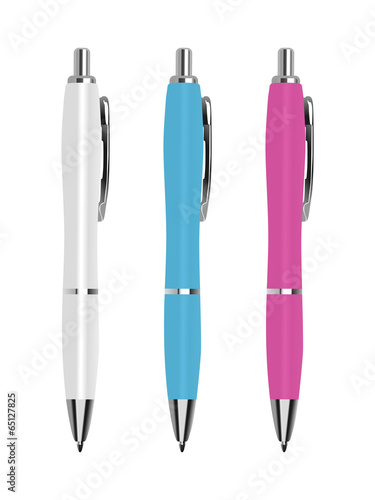 set of colored pens
