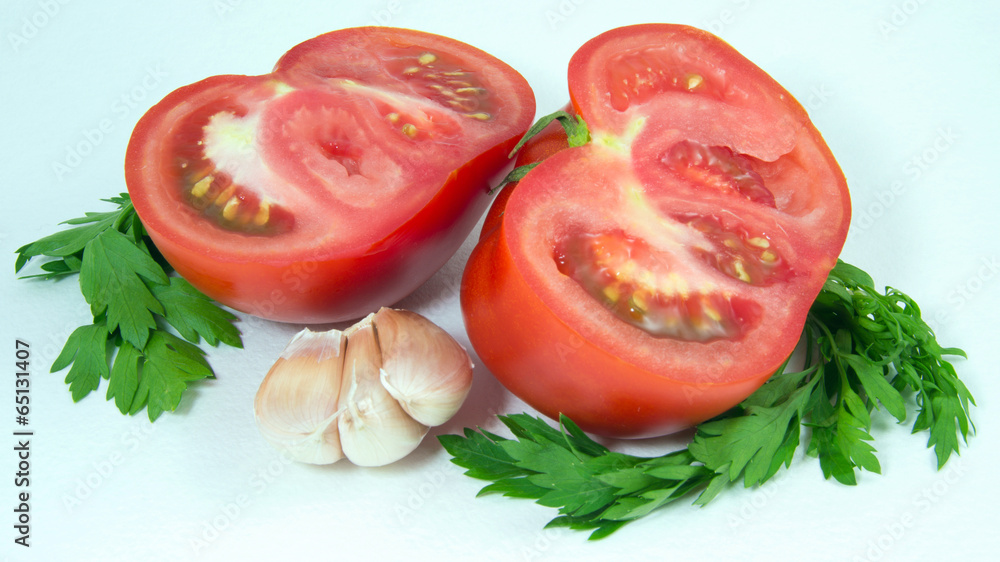 red tomatoes with garlic and parsley red tomatoes with garlic and parsley