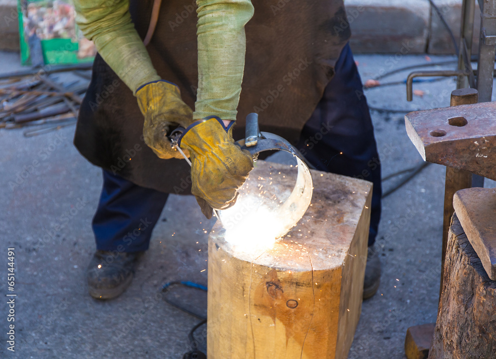 forge by hand