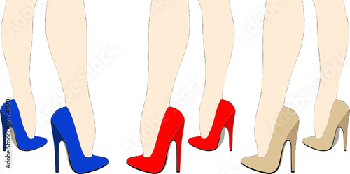 Belle gambe di donna in tacchi vertiginosi